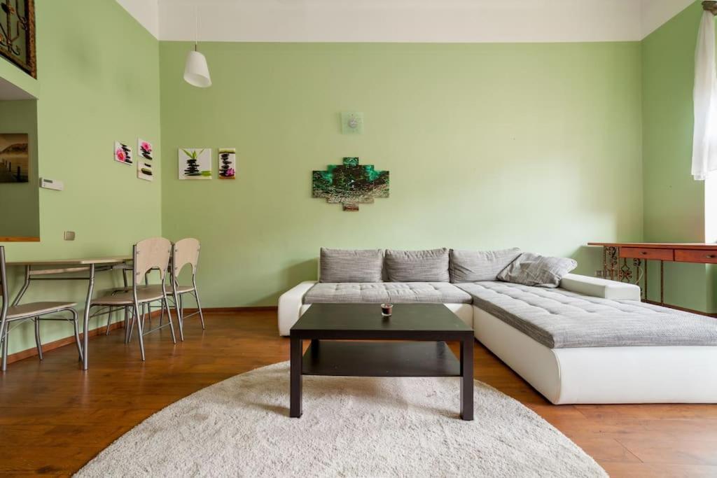 Main Street Apartment / Heart Of Bp บูดาเปสต์ ภายนอก รูปภาพ