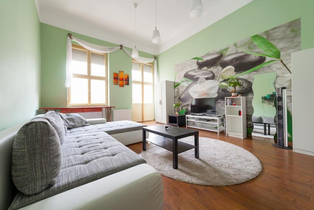 Main Street Apartment / Heart Of Bp บูดาเปสต์ ภายนอก รูปภาพ